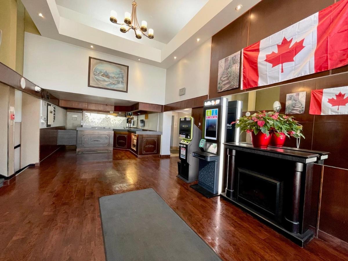 Travelodge By Wyndham Winnipeg Airport Bagian luar foto