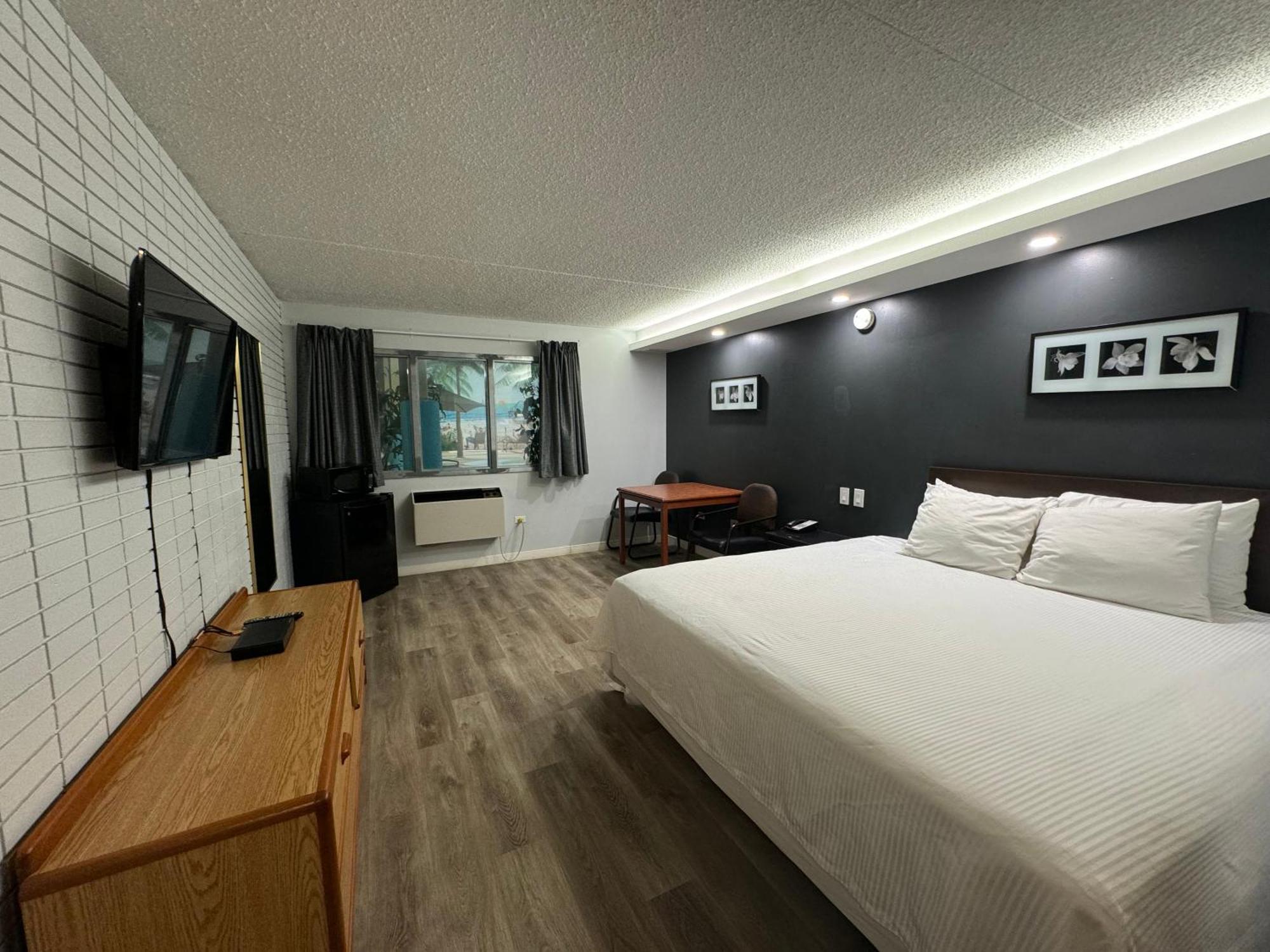 Travelodge By Wyndham Winnipeg Airport Bagian luar foto